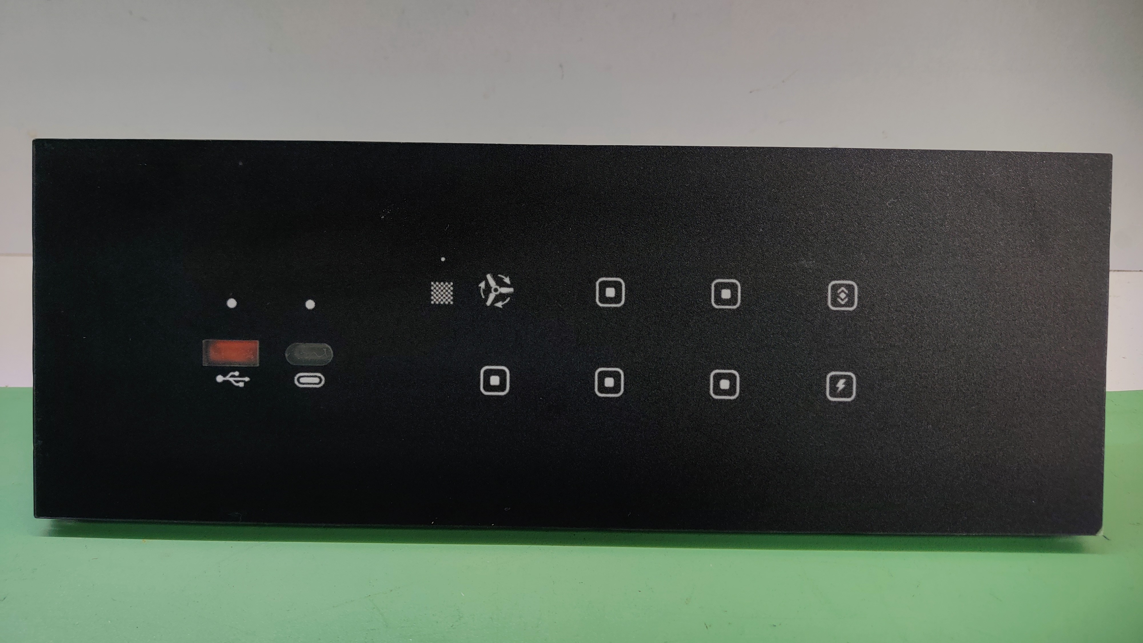 Glazerocks touch panels